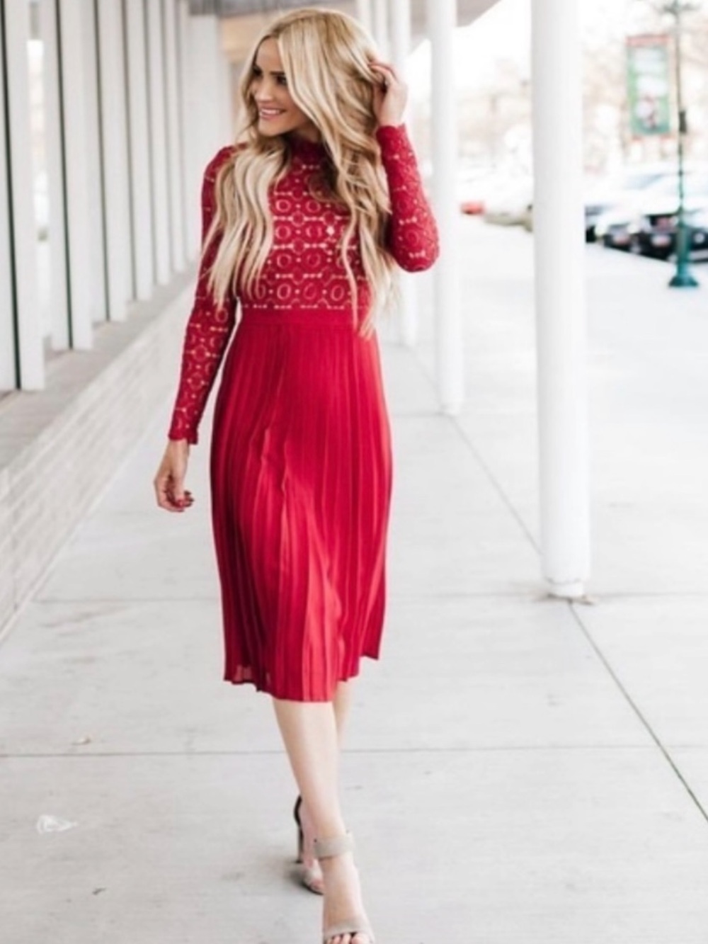 Ivy City Red Lace & Pleated Midi Dress - Women's Elegant Evening Dress S